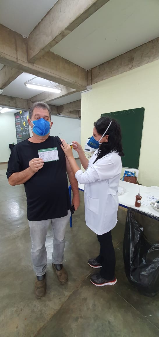 Vacinação dos docentes contra a COVID 19